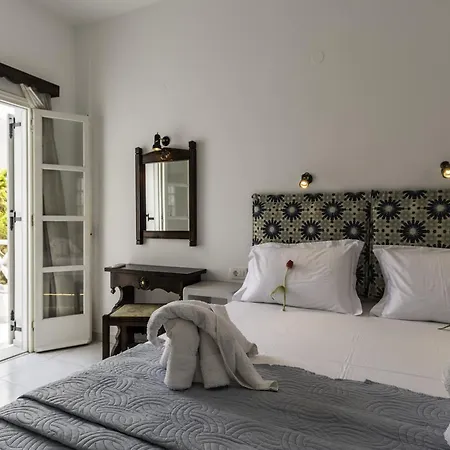 Kalamia Dolphins Отель 2*