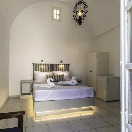 Отель Kalamia Dolphins Перисса