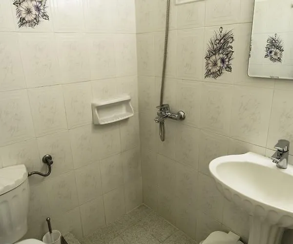 Kalamia Dolphins Περίσσα