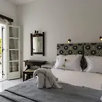 Kalamia Dolphins Hotel 2*